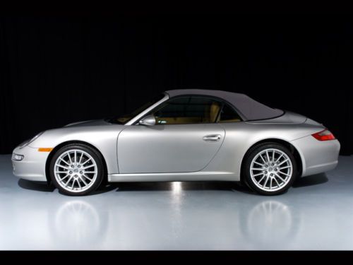 2008 Porsche 911 Carrera Convertible 2-Door 3.6L, image 10