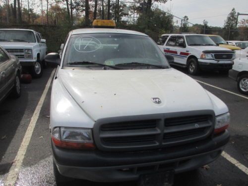 2000 dodge dakota 4wd pick up truck govt. surplus-va.