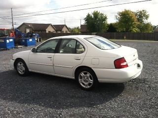 2000 Nissan Altima Car w/ 169K Miles No Reserve!, image 7