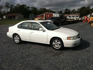 2000 Nissan Altima Car w/ 169K Miles No Reserve!, image 10