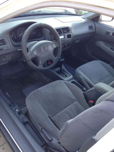 1998 Honda Civic EX White coupe 2 door stock / Clean / Gas saver, image 2