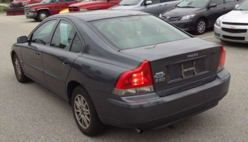 2004 volvo s60 2.4 sedan 4-door 2.4l