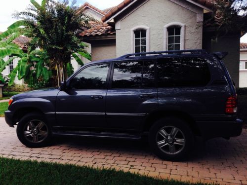Lexus lx470 40,670 mi 2006 fully loaded rearseat2screendvd lo jack towingpackage