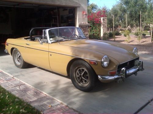 1972 MGB Convertible Original California Car now in Arizona. 11,329 miles, image 8