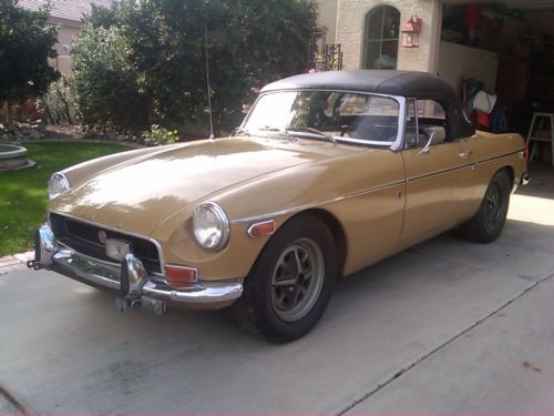 1972 MGB Convertible Original California Car now in Arizona. 11,329 miles, image 11