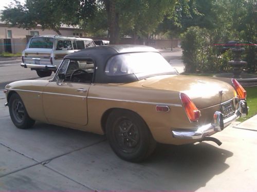 1972 MGB Convertible Original California Car now in Arizona. 11,329 miles, image 14