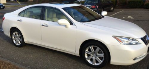 2008 es350 lexus- pearl white- premium pkg