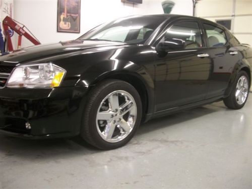 2012 dodge avenger sxt plus sedan 4-door 3.6lvvt