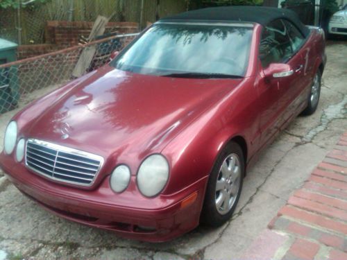 2003 mercedes-benz clk320 base convertible 2-door 3.2l