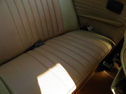 1975 BMW 2002 - Verona Red, image 12