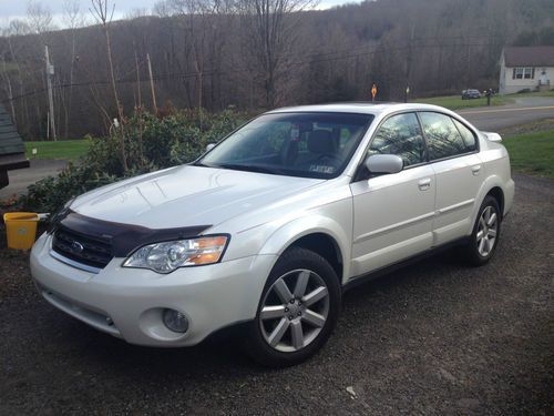 2007 subaru outback 2.5i limited sedan 4-door 2.5l