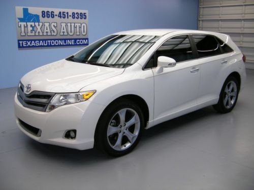 We finance!!!  2013 toyota venza xle heated leather push start 15k mi texas auto