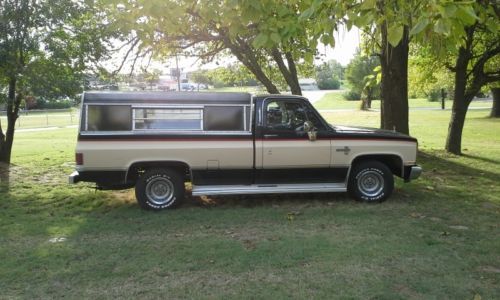 1986 chevelot c10 silverado pickup truck