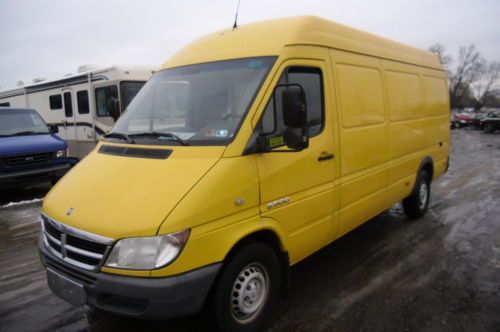 2003 dodge sprinter 2500&#039; w/b 158 ex dhl nice van runs great!