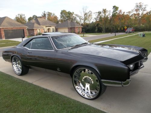 1967 buick riviera 26&#034; forgiato wheels custom paint &amp; interior