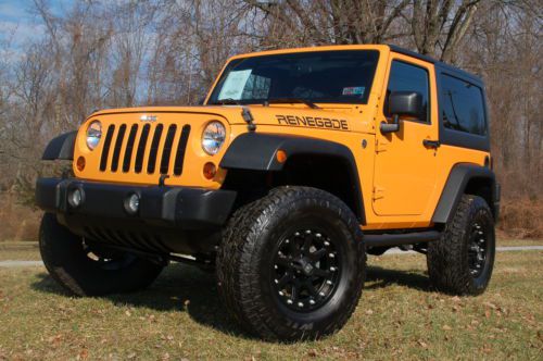 Hard-top automatic renegade 3.5&#034; suspension lift skyjacker 35&#034; tires no reserve