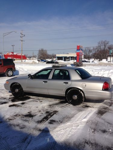 2009 ford crown vic police interceptor with all lights and sirens