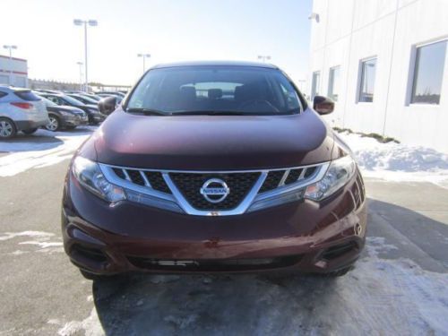 Only 10k miles!! very low miles! 2012 nissan murano awd @ best offer!