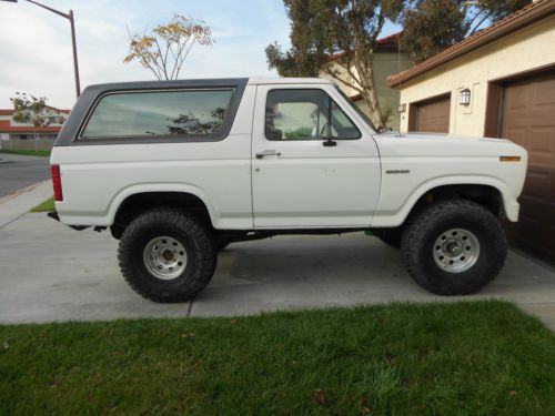 Ford bronco