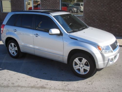 2008 suzuki grand vitara luxury sport utility 4-door 2.7l