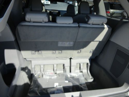 New 2014 Sienna Limited FWD Navigation Dual Sunroof DVD TV Silver Sky Metallic, US $42,500.00, image 14