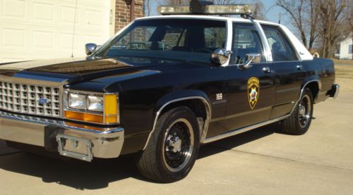 1986 wyoming highway patrol crown victoria ltd antique police car