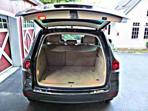 2008 VOLKSWAGEN TOUAREG V6 ALL WHEEL DRIVE, image 4