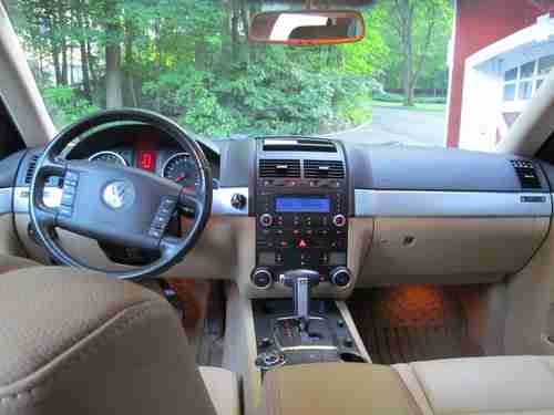 2008 VOLKSWAGEN TOUAREG V6 ALL WHEEL DRIVE, image 20