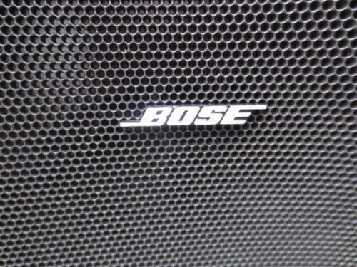 SUV 3.6L CD Front Wheel Drive Chrome Wheels We Finance DVD FWD Clean Carfax Bose, image 22