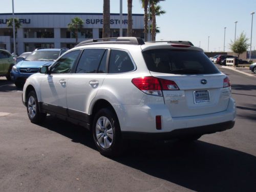 New 2014 Outback 6spd manual bluetooth AWD keyless entry power windows and locks, US $24,994.00, image 3