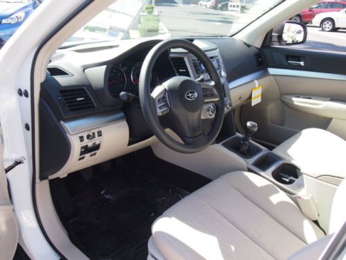 New 2014 Outback 6spd manual bluetooth AWD keyless entry power windows and locks, US $24,994.00, image 30