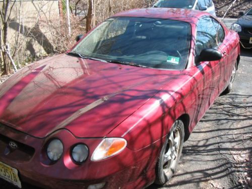 2000 hyundai tiburon base coupe 2-door 2.0l 140k