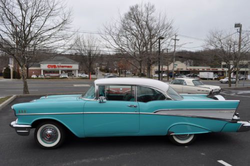 1957 Chevrolet Bel Air Base Hardtop 2-Door, image 3