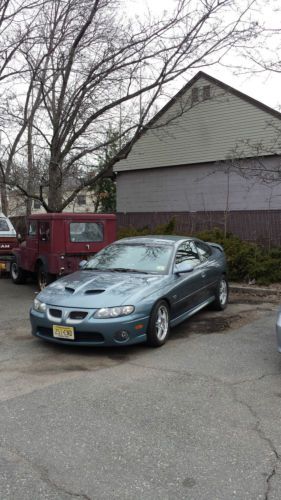 2005 pontiac gto base coupe 2-door 6.0l