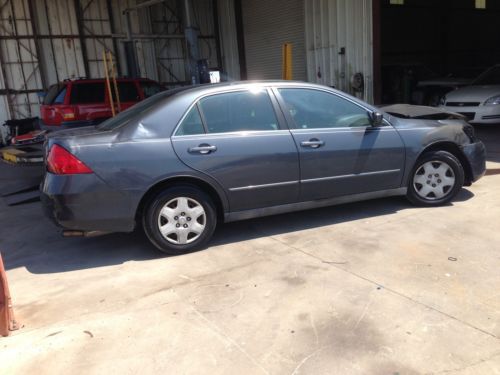 2006 honda accord rebuildable repairable clear title no reserve lawaway payment