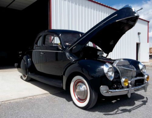 1940 model ford sedan