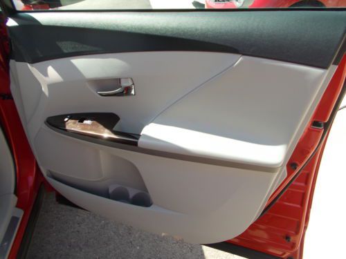 SUPER NICE AWD 2012 TOYOTA VENZA LE, image 10