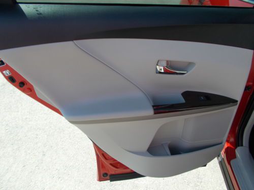 SUPER NICE AWD 2012 TOYOTA VENZA LE, image 15