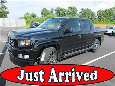 Ridgeline sport 4x4 truck crew cab trailer hitch backup camera 8&#039; bed tailgate