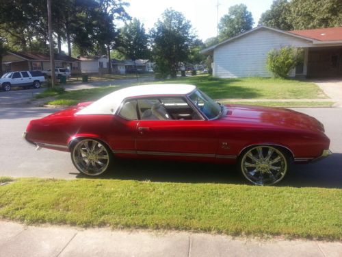 Classic 1971 oldsmobile cutlass rocket 350 v8 restored