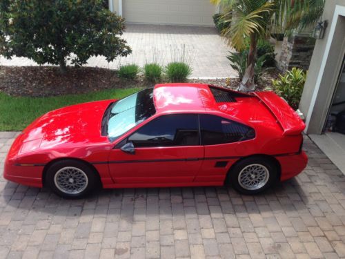 1988 fiero gt show car mint 5spd $17,000 invested