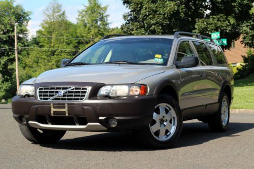 03 volvo xc70 cross country wagon 2.5l awd 1 owner  service receipts for $18k