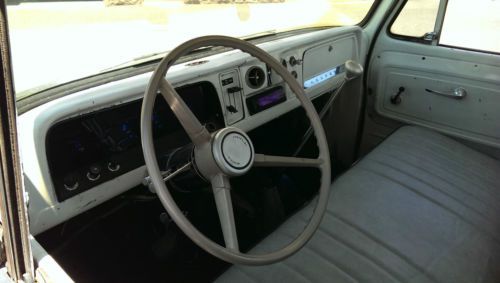 1966 c10, short bed, 383 stroker, 7004r, new interior