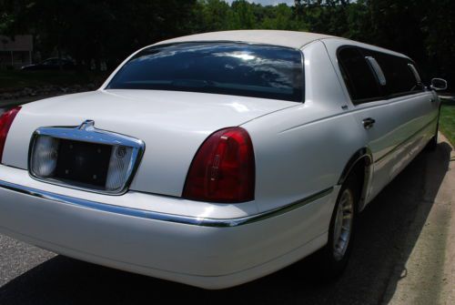 100"  Lincoln Town Car Limousine, US $5,000.00, image 3