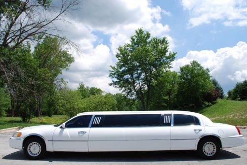 100"  Lincoln Town Car Limousine, US $5,000.00, image 5