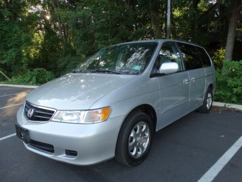 2003 honda odyssey minivan nice and clean no reserve !