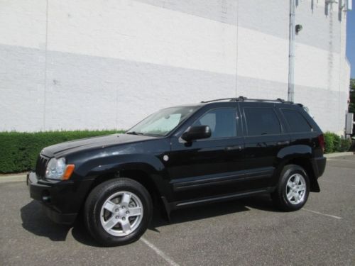 Leather interior moonroof 4x4 suv black