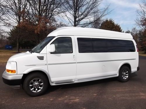 2013 chevrolet express 9-passenger explorer limited hitop conversion van