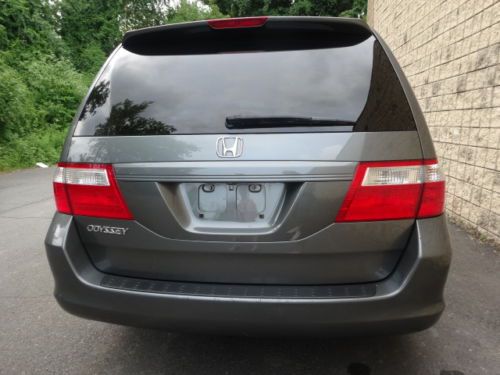 NO RESERVE ALL POWER LEATHER SUNROOF 8 SEAT DUAL A/C NEW MICHELIN TIRES SERVICED, image 9