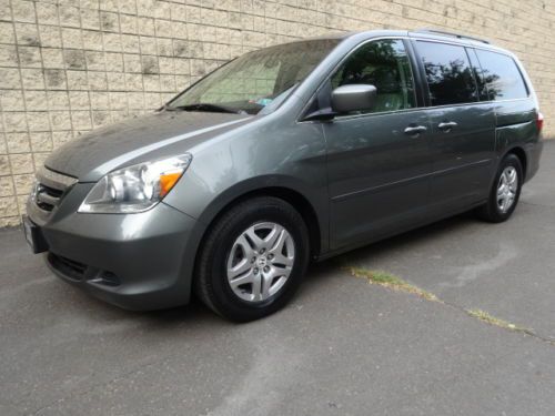 NO RESERVE ALL POWER LEATHER SUNROOF 8 SEAT DUAL A/C NEW MICHELIN TIRES SERVICED, image 13